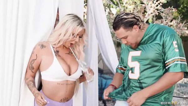 Wife Cheats with Workout Buddy Jaz Jizzes - Big Tits & Cumshot - porntry.com on freevids.org