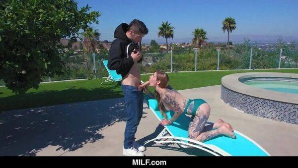 Tattooed MILF Penny Archer Fucks Her Young Neighbor - Blowjob, Doggystyle & Cum in Mouth - porntry.com on freevids.org