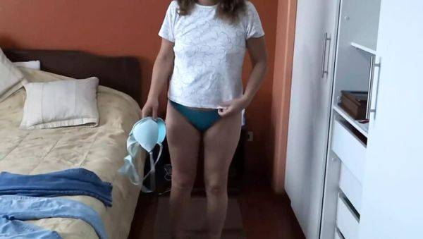 Hot Latina MILF Undresses Excitedly Watching Guys Show Off Their Loads - Amateur Homemade Voyeur - veryfreeporn.com - India - Ecuador on freevids.org