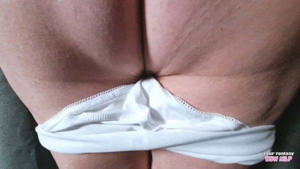 Hot BBW MILF Aunt Jane Shows Her Hairy Pussy in Homemade Cheating Wife Video - veryfreeporn.com - Britain on freevids.org