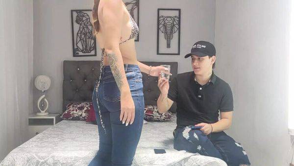 Hot Latina Teen Gets Hardcore Anal Fuck from Cell Phone Engineer - veryfreeporn.com on freevids.org