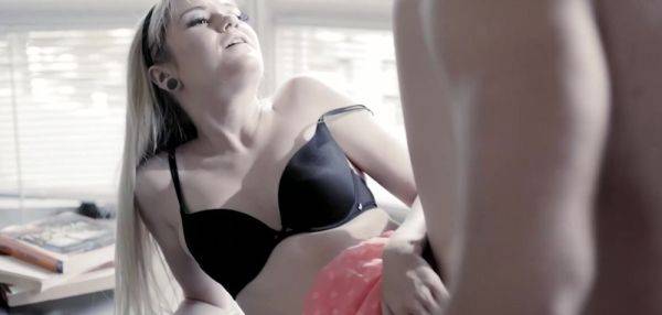 Petite religious teen will only do anal - inxxx.com on freevids.org