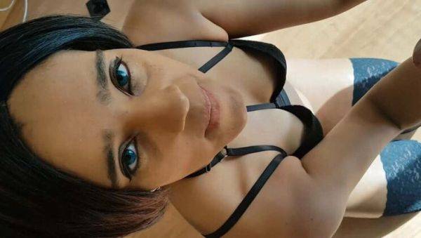 BlackSwan Gives Insane Blowjob During Gym Training - Huge Facial Cumshot - xxxfiles.com - Spain on freevids.org