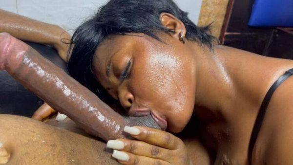 Hot Nigerian Girl with Pink Pussy Gives Wet Blowjob to Big Dick - porntry.com - Nigeria on freevids.org