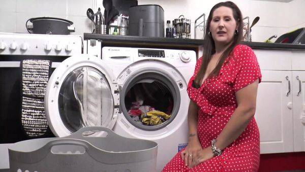 Naughty British Stepmom Naasha Love Sucks and Fucks Hard in Bathroom POV - porntry.com - Britain on freevids.org