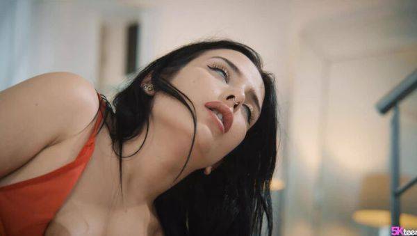 Teen Brunette Maria Wars Takes Deep Cock in Tight Pussy - porntry.com on freevids.org