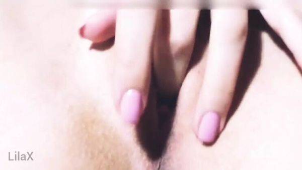 Lila0003 Fingering Her Wet Pussy Alone - Close-Up Masturbation - veryfreeporn.com - France on freevids.org