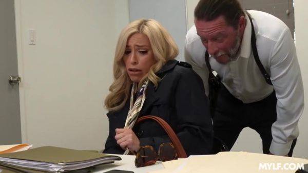 Lory Lace Private Dick Lab - videomanysex.com on freevids.org