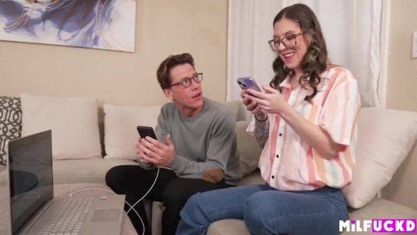 Dating App Coders Make The First Match Count - videomanysex.com on freevids.org