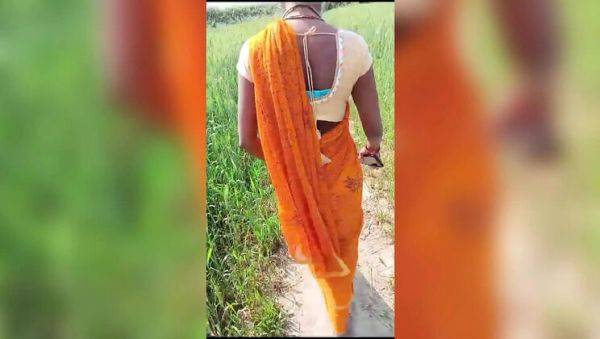 Desi Bhabhi RadhaDevi Hot Sex Scene in Bihar - Indian Aunty Fingering & Cowgirl Action - porntry.com - India on freevids.org