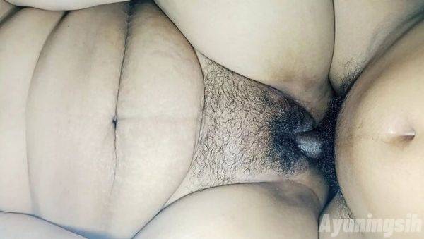 Stepmom Seduces Step Son on Cold Night - Fingering and Titty Fucking in Homemade Indonesian Video - xxxfiles.com - Indonesia on freevids.org