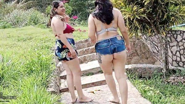 Hot Stepsister Candyrouse Gets Secret Pussy Lick & Fuck From Latina MILF - xxxfiles.com - Colombia on freevids.org