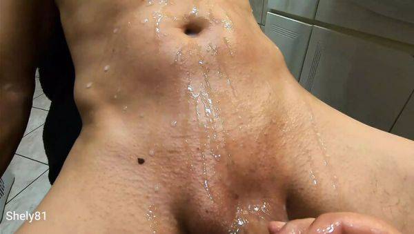 Shaved Asian Shely81 Gives Epic Handjob & Huge Cumshot - Real Orgasm! - xxxfiles.com on freevids.org