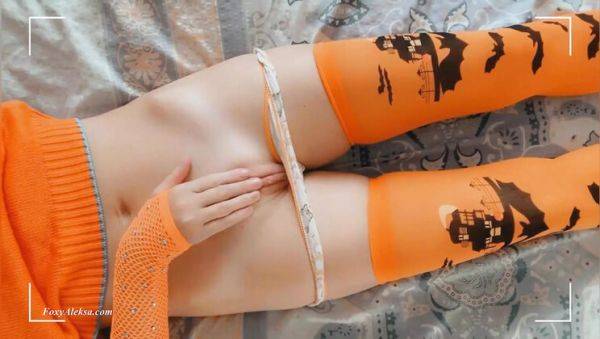 Hot Redhead Teen FoxyAleksa Masturbates in Halloween Costume - Wet Pussy Fingering - porntry.com - Russia on freevids.org