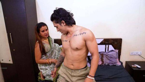 Desi Indian Wife Gives Hot Body Massage and Hardcore Sex to Husband - Blowjob, Creampie, Doggy Style - veryfreeporn.com - India on freevids.org