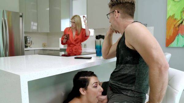 Aroused brunette fucks with her mom's new boyfriend in a rough mix - hellporno.com on freevids.org