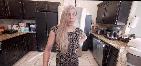 Lory Lace ManyVids.com Dads In Jail Stepmom Is Horny Part - inxxx.com on freevids.org