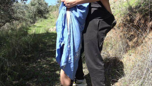 Hot Pakistani Stepmom Souzan Halabi Gives Handjob & Swallows Huge Cum From Stepson - veryfreeporn.com - Pakistan on freevids.org