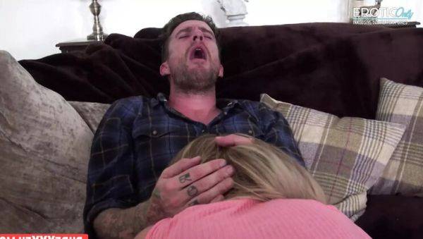 Amber D & Ricky S Intense Fucking - Big Tits MILF Takes Hardcore Doggy & Cumshot Overload - veryfreeporn.com on freevids.org