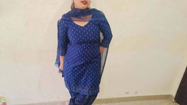 Hot Hindi Maid Screams and Fucks Boss in 4K - Clear Hindi Audio - veryfreeporn.com on freevids.org