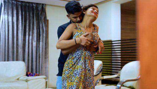 Hot Indian Babe Suhana Khan Fucks Her Husband in Desi Style - Hardcore POV, Doggy & Cowgirl - xxxfiles.com - India on freevids.org