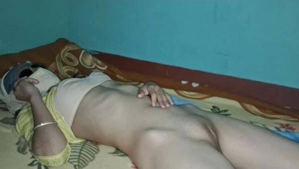 Desi Indian Girl Fucking in Hotel - Tight Pussy Hindi XXX Video - xxxfiles.com - India on freevids.org