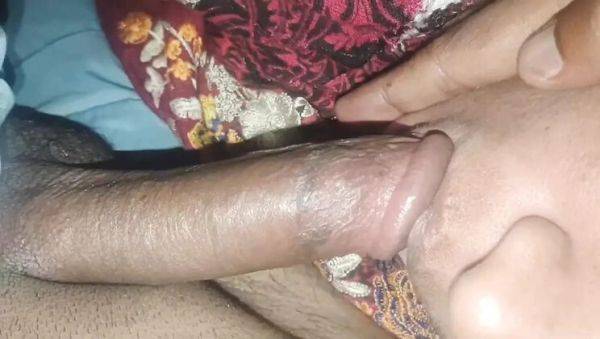 Desi Indian Couple First Night Sex - LakshitaDevi Hot Closeup Fuck - xxxfiles.com - India - Pakistan on freevids.org