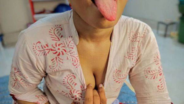 Bangladeshi Stepsister Sucks Stepbrother's Big Dick - Hot Desi Sex - xxxfiles.com on freevids.org