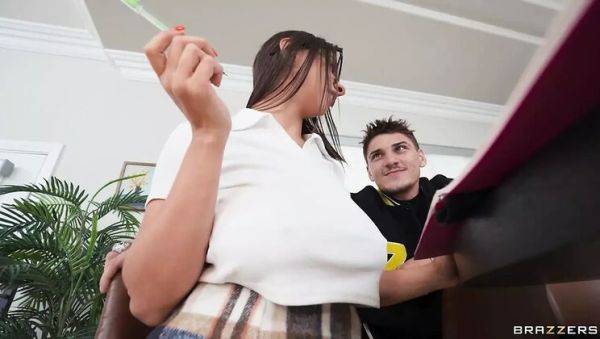 Hot Study Session with Hailey Rose - Sneaky Freeuse Fun & Big Tits - porntry.com on freevids.org