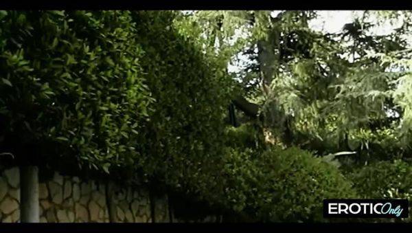 Big Tits German MILF Daisy Chain - Intense Titty Fun & Hardcore Cumshot - porntry.com - Germany on freevids.org