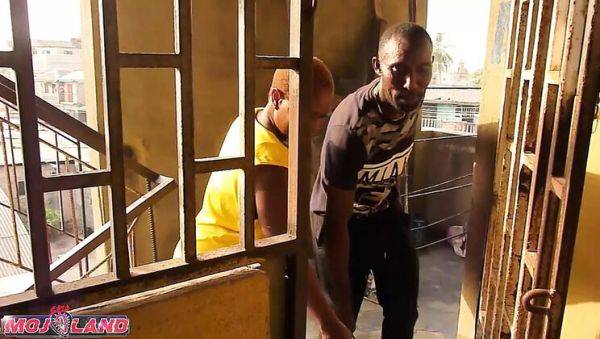 Hot Nigerian MILF Gets Fucked Hard By BBC Stranger - Amateur Big Ass Cowgirl Riding - veryfreeporn.com - Nigeria on freevids.org