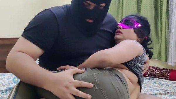 Hot Indian Malayali Aunty SanaThomas Fucks Director in Casting Couch - Blowjob, Cumshot & Dirty Talk - veryfreeporn.com - India on freevids.org