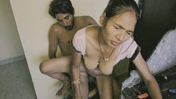 I Seduced Bhabhi With Love And Then Left Her, Hindi Audio Sex With Hindi Sex - desi-porntube.com - India on freevids.org