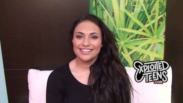 19 Year Old Brunette Teen Rikki Nyx Shows Off Her Natural D Cup Tits - Blowjob & Sloppy Fun - veryfreeporn.com on freevids.org