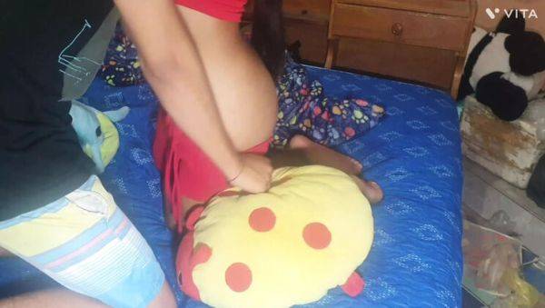 MelissaLu Takes Creampie - Amateur Teen Moans It Hurts But I Like It - veryfreeporn.com on freevids.org