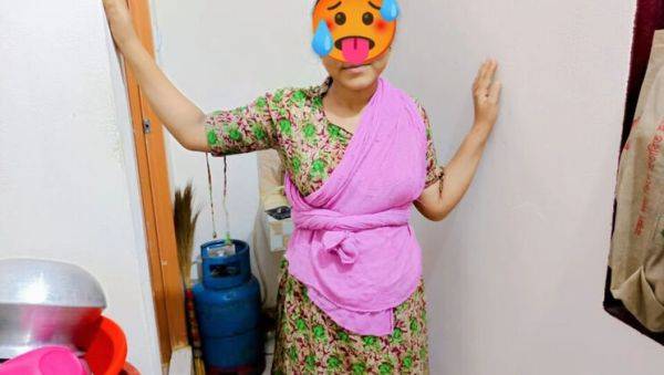 Hot Indian Maid Fucked Hard While Cooking - Desi Housemaid Sex - porntry.com - India on freevids.org