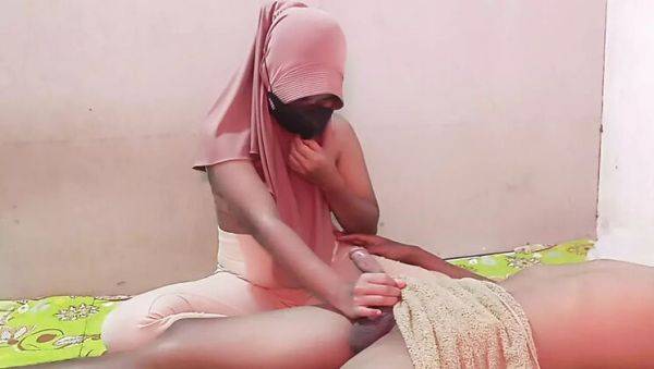 Hijab Indonesian Girl Rania Gets Massage Sex & Cheating Blowjob - porntry.com - Indonesia on freevids.org
