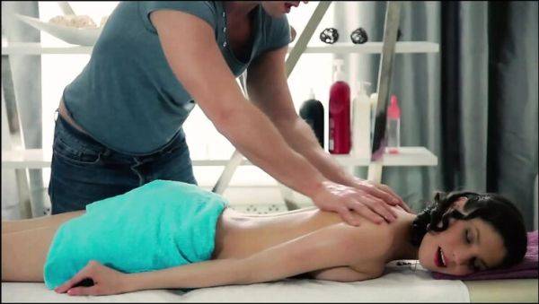 Cloee Trinity's Tight Pussy Grips His Cock Until He Creampies Her Deep - xxxfiles.com on freevids.org