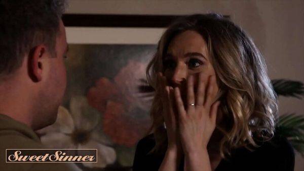 Hot MILF Mona Wales Fucks Stranger on Vacation - Cheating Wife Blowjob & Hardcore Sex - veryfreeporn.com on freevids.org