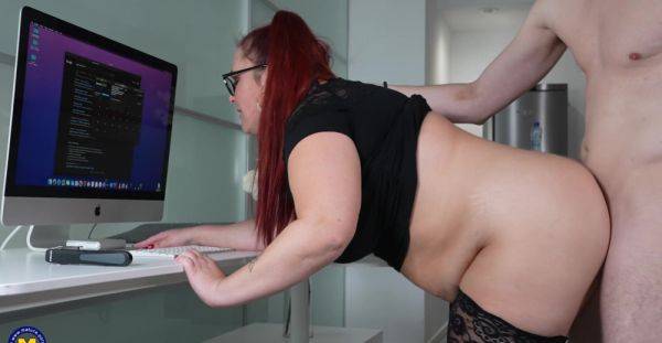 Redhead in her mid 50s fitted with nephew's cock in very rough scenes - alphaporno.com on freevids.org