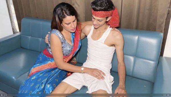 Desi Bhabhi Forces Servant To Fuck Her - No GF Needs Hardcore Sex - xxxfiles.com - India on freevids.org