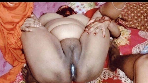 Bangladeshi Village Stepmom Hardcore Fuck - Big Natural Tits & Hot Desi Aunty - porntry.com - India on freevids.org