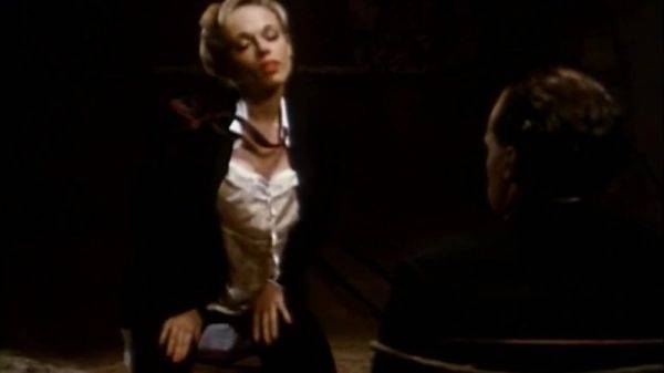 Is She Masturbates In Front Of Her Prisoner And Then Gives Him A Blowjob With Mata Hari And Kelly Trump - txxx.com on freevids.org