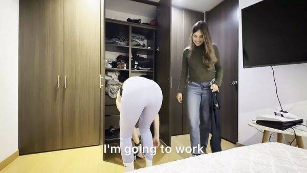 Hot Latina Lesbians in Gym Clothes Arm Wrestle & Ass Grind - xxxfiles.com - Colombia on freevids.org