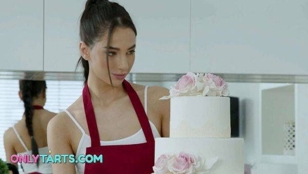 Horny Stepsister Kama Oxi Fucks Hard in Cowgirl - Blowjob & Cum Swallow - veryfreeporn.com on freevids.org