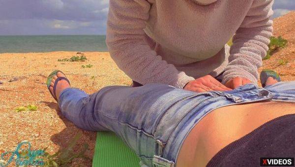 Stranger creampies my wet pussy on beach - public sex with Realpanties - xxxfiles.com on freevids.org