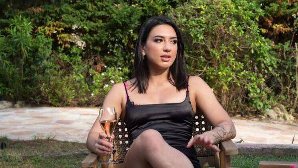 Lena Coxx & Queen Hailey Fuck 2 Guys in Hot Vacation Orgy - Blowjob, Riding & Cumshot - xxxfiles.com on freevids.org