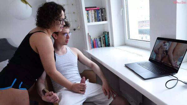 Hot MILF Maya Bee Takes Big Cock Deep Throat & Cum in Mouth - Hardcore Amateur Sex - veryfreeporn.com on freevids.org