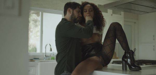 Curly ebony beauty pulls her panties aside for a marvelous fuck - alphaporno.com on freevids.org