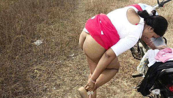 Hot Desi Kavita Fucked Hard in Jungle - Marathi Village Girl Doggy Style - veryfreeporn.com - India on freevids.org